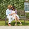 Garden Bench Wicker Rattan Outdoor Benches with Cushion Patio Loveseat for Front Porch Backyard