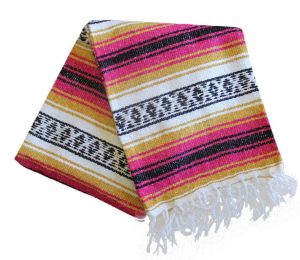 Geometric tassel style blanket (Color: Rose red)