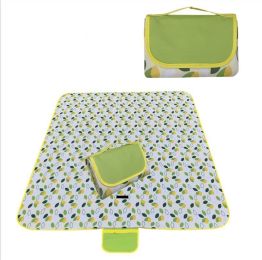 Waterproof and moistureproof picnic mat (Color: Flying leaves)
